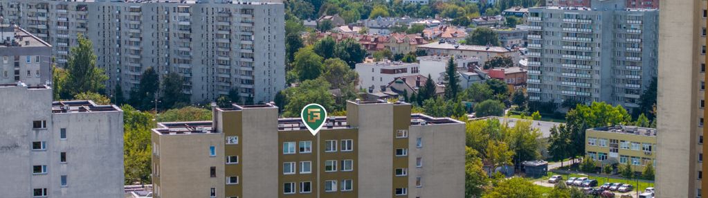 Trójstronne z panoramą | przy tramwaju i metrze