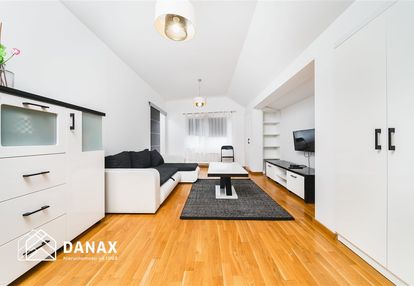 Apartament w sercu zabłocia, kameralna inwestycja