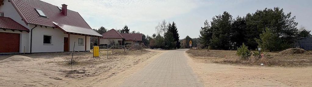 Płaska działka z dobrym dojazdem do trójmiasta !