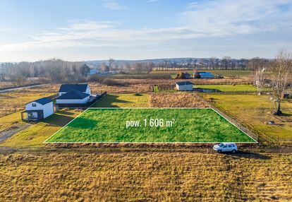 Działka 1600 m2 w falęcinie