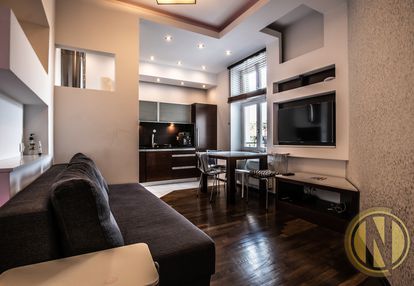 Stare-miasto | biskupia | 2pok. |48m2 |  eng/ru