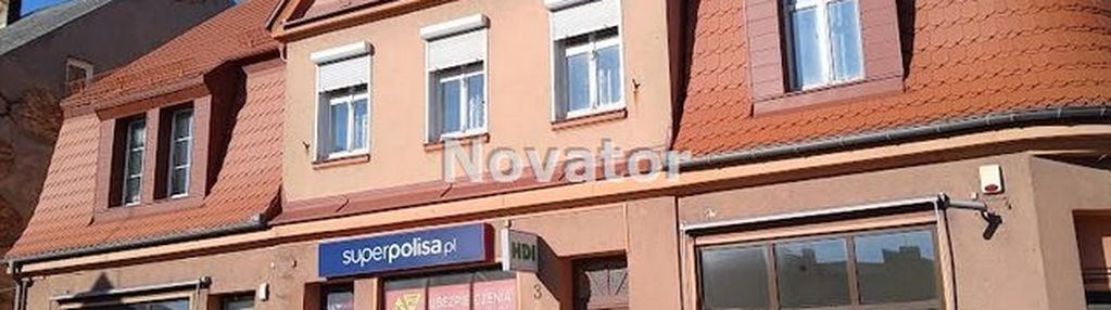 Kamienica z lokalami użytkowymi w szubinie.