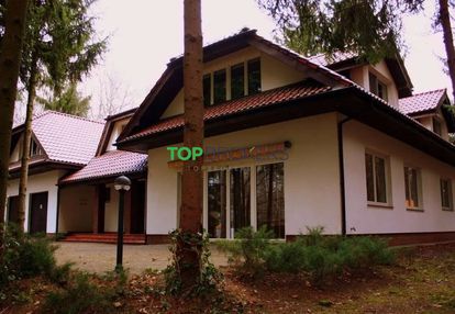 Przestronna 7-pokojowa rezydencja z ogrodem