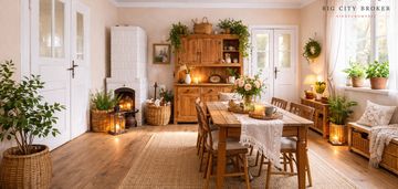 Na sprzedaż dom z budynkami gospodarczymi