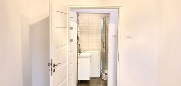 2 pokoje przy metrze młynów po remoncie.