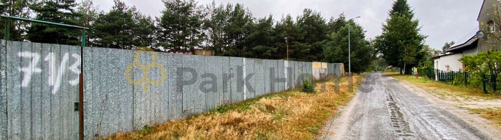 Działka z rozpoczętą budową - bronków