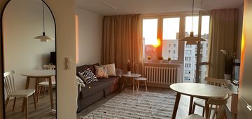 Elegancka kawalerka po generalnym remoncie