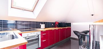 Ciche 2 niezależne pok. 50m2 *pradnik biały*