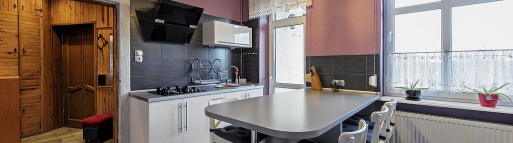 Umeblowane 2-pokojowe mieszkanie z balkonem