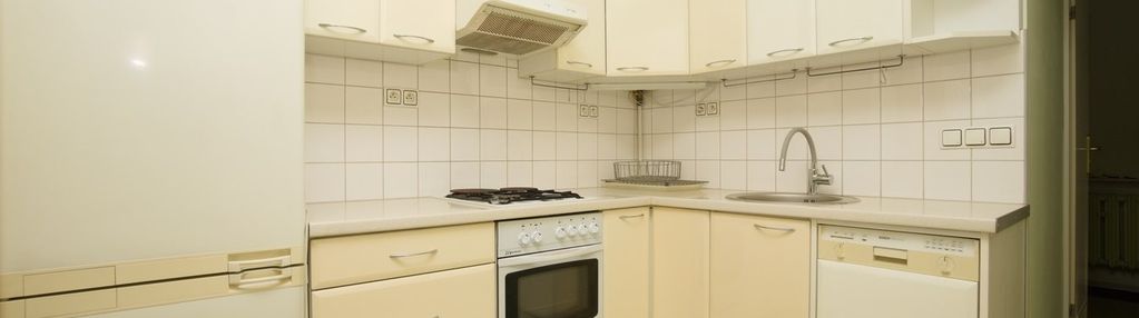 Niski czynsz 248 zł, 1 piętro, niski budynek