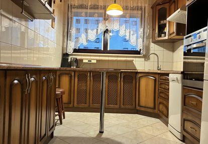 Górczewska 200 b , lokal 61,90 m 2 , komórka 2,72 m 2 ,+garaż 38 tyś