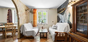 Gotowe do zamieszkania| wrzeszcz| kamienica|balkon