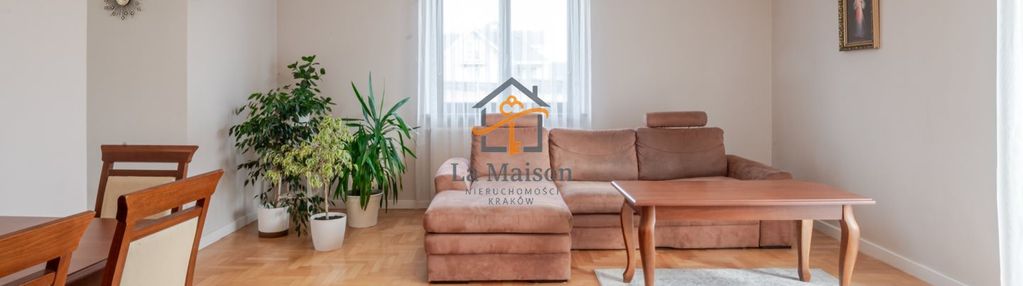 Dom wolnostojący w rącznej – idealny dla rodziny.