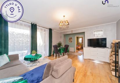 Dom z dwoma niezależnymi mieszkaniami w centum