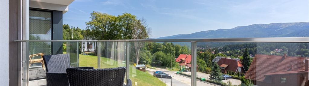 Apartament z widokiem na panoramę karkonoszy