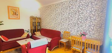 Dobra cena, dwa pokoje w centrum do zamieszkania