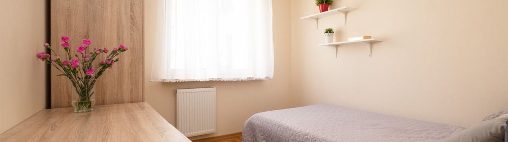 2 oddzielne pokoje, balkon, garaż, ciche!