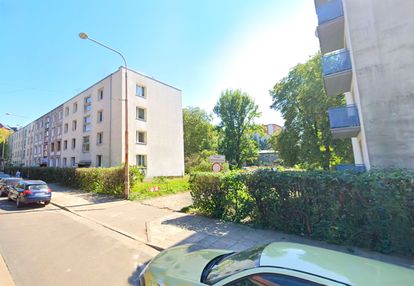 -33m2-opcja 2 pokoi-balkon-zieleń-media miejskie-!