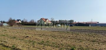 Działka w zaborówku na bliźniak lub szeregowce