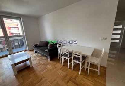 Przestronne 3 pokoje, balkon, garaż