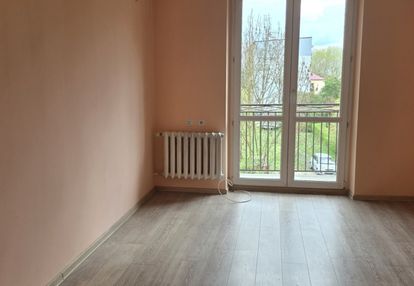 Blisko szkoła oraz sklepy balkon