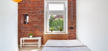 Przestronne i nowoczesne, kamienica, reja