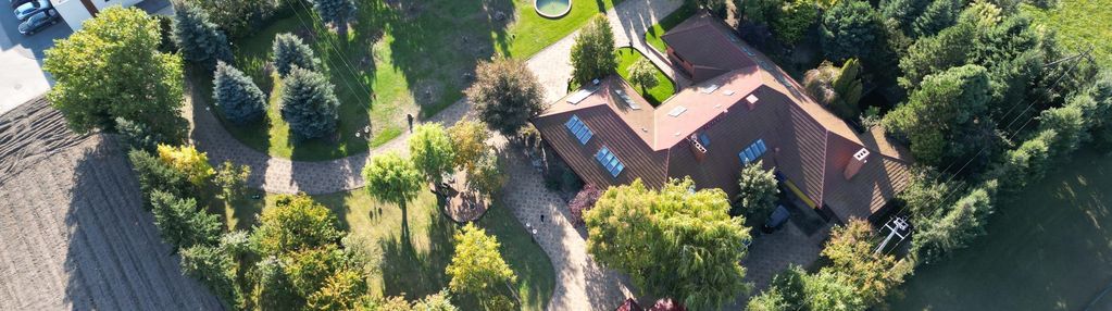 Rezydencja w prywatnej enklawie