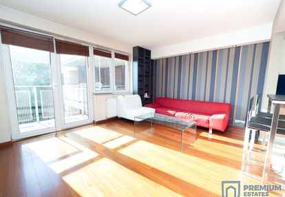 49m2, 2pok. radzikowskiego|piwnica|miejsce post.