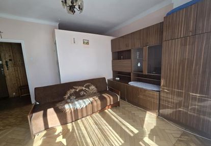 Mieszkanie 35,6 m2 i piętro , w pobliżu pkp