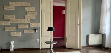 Mieszkanie 2 pokojowe,wysokie sufity, piwnica 12m2