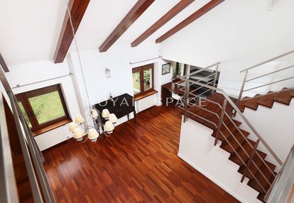 Dom w otoczeniu zieleni | wola justowska