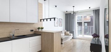 Nowoczesne 2-pokojowe mieszkanie przy metrze!