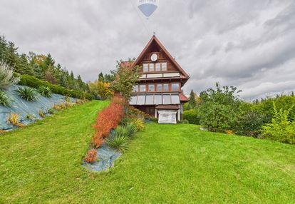 Drewniany dom z widokiem na tatry – dursztyn