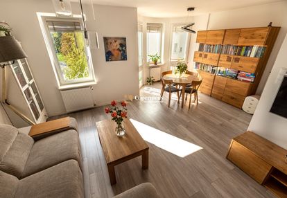 Dwupoziomowe "m" - komfort i przestrzeń jak w domu