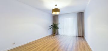 3 pokoje, po remoncie, balkon, 2018 rok