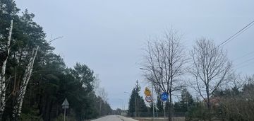 Działka budowlana 940 m² blisko lasu.