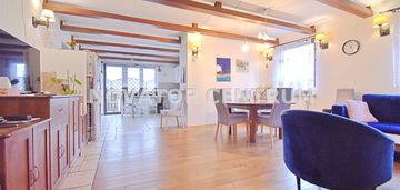 Piękne m5 z garażem, parter, 110 m, fordon!