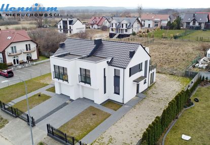Twój wymarzony dom nad morzemnie czekaj i sprawdź