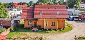Dom wolnostojący na działce 2100m | fotowoltaika