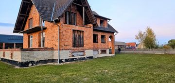 Na sprzedaż  idealny dom dla rodziny