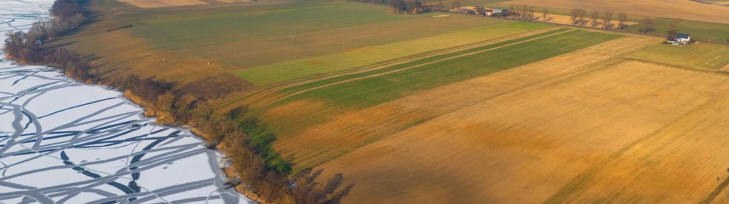 Piękne działki z linią brzegową 3000 m2