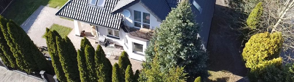 Dom wolnostojący w zabudowie jednorodzinnej