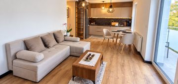 Projektant/szeregówki/3 pokoje/duży garaż /balkon