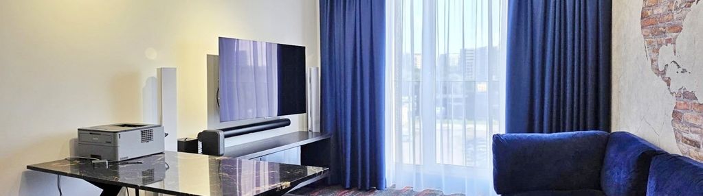 Lokal z możliwością mieszkania – zakrzówek