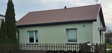 Dom z potencjałem na działce 3000 m²-jędrzejów