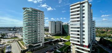 83m2, komfortowy apartament.