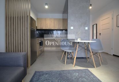 Nowoczesne mieszkanie w nowym budownictwie - złota