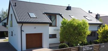 Nowoczesny dom z gruntową pompą ciepła