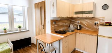 Kawalerka 25 m² | parter | parking | niski czynsz
