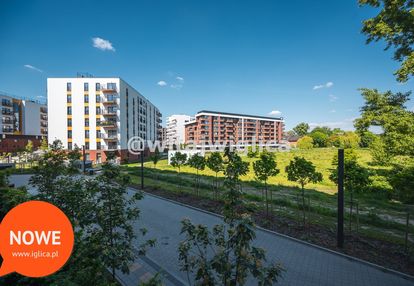Nowoczesne studio, balkon,widok na park.riverpoint